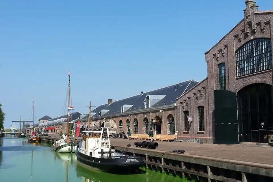 Zakelijke schoonmaak in Den Helder door FaceForYou